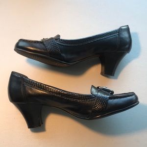 Aerosoloes Heelrest Black